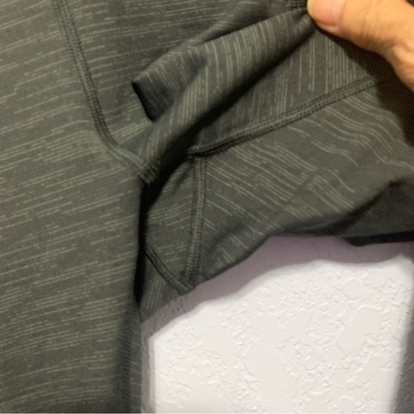 Outdoor Voices Gray Marled Drawcord Pocket Cropped Leggings - Picture 5 of 8